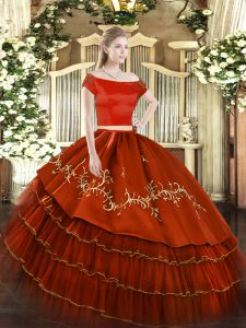 Off The Shoulder Short Sleeves Organza and Taffeta Sweet 16 Dresses Embroidery and Ruffled Layers Zipper