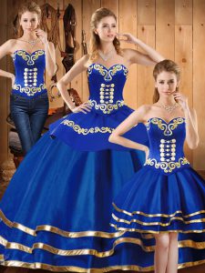 Hot Sale Satin and Tulle Sweetheart Sleeveless Lace Up Embroidery Quinceanera Gown in Blue