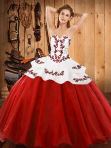 Fashion Red 15th Birthday Dress Military Ball and Sweet 16 and Quinceanera with Embroidery Strapless Sleeveless Lace Up