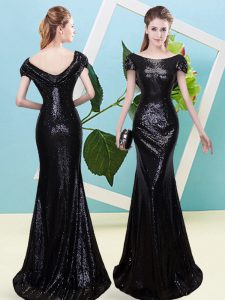 Chic Black Sequined Zipper Scoop Cap Sleeves Floor Length Prom Gown Sequins