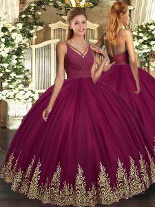 Adorable Burgundy Quinceanera Gowns Sweet 16 and Quinceanera with Beading and Appliques V-neck Sleeveless Backless