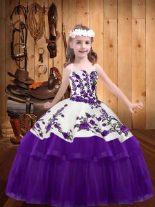 Floor Length Ball Gowns Sleeveless Purple Little Girl Pageant Gowns Lace Up