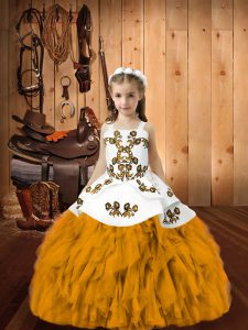 New Style Sleeveless Organza Floor Length Lace Up Little Girls Pageant Dress Wholesale in Gold with Embroidery and Ruffl