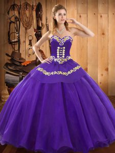 Satin and Tulle Sweetheart Sleeveless Lace Up Embroidery Sweet 16 Dresses in Purple