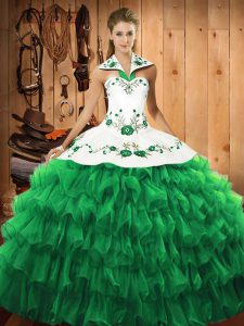 New Arrival Green Halter Top Lace Up Embroidery and Ruffled Layers Vestidos de Quinceanera Long Sleeves