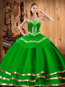 Chic Green Ball Gowns Embroidery Quinceanera Gown Lace Up Organza Sleeveless Floor Length