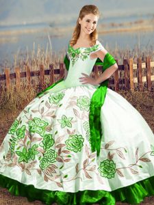 Extravagant Green Satin Lace Up Off The Shoulder Sleeveless Floor Length Sweet 16 Dresses Embroidery