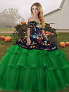 Sleeveless Embroidery and Ruffled Layers Lace Up Sweet 16 Dress with Green Brush Train