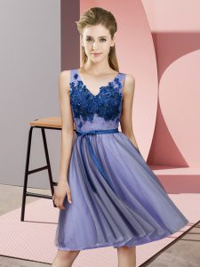 Tulle V-neck Sleeveless Lace Up Appliques Bridesmaids Dress in Lavender