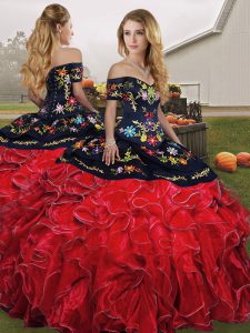 Hot Selling Red And Black Off The Shoulder Lace Up Embroidery and Ruffles Ball Gown Prom Dress Sleeveless