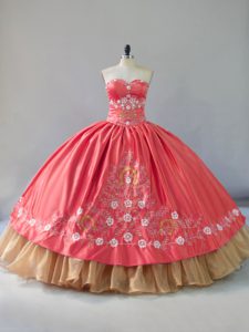 Hot Selling Sleeveless Satin and Organza Floor Length Lace Up Quinceanera Dresses in Watermelon Red with Embroidery