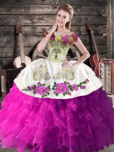 Vintage White And Purple Off The Shoulder Neckline Embroidery and Ruffles Quince Ball Gowns Sleeveless Lace Up