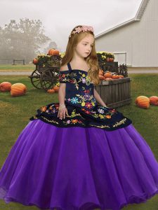 Hot Selling Eggplant Purple Sleeveless Floor Length Embroidery Zipper Pageant Gowns For Girls