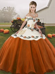Modest Organza Off The Shoulder Sleeveless Lace Up Embroidery Sweet 16 Quinceanera Dress in Rust Red