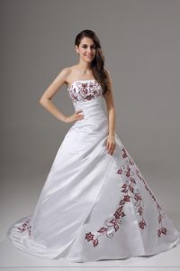 Designer White Wedding Gowns Strapless Sleeveless Brush Train Lace Up