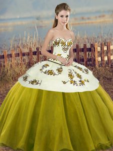 Hot Sale Olive Green Tulle Lace Up Vestidos de Quinceanera Sleeveless Floor Length Embroidery and Bowknot