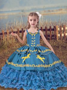 Elegant Floor Length Lace Up Kids Pageant Dress Blue for Wedding Party with Beading and Embroidery and Ruffled Layers