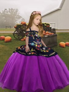 Enchanting Purple Ball Gowns Straps Sleeveless Organza Floor Length Lace Up Embroidery Little Girl Pageant Gowns