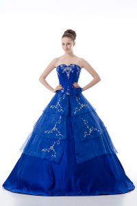 Excellent Royal Blue Ball Gowns V-neck Sleeveless Organza Floor Length Lace Up Embroidery and Ruffled Layers Sweet 16 Dr