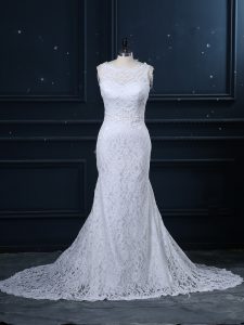 Fashionable White Sleeveless Lace Brush Train Backless Wedding Gowns for Wedding Party