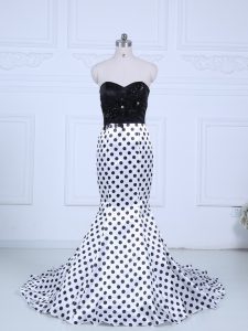Top Selling Printed Sweetheart Sleeveless Brush Train Zipper Lace Prom Dress in White And Black
