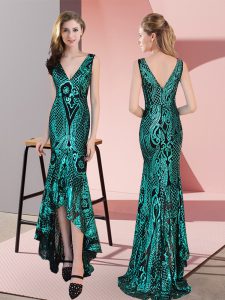 Sequined V-neck Sleeveless Zipper Ruching Prom Evening Gown in Green