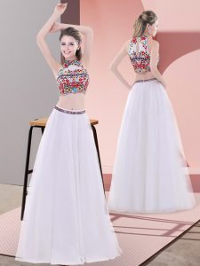 New Arrival Sleeveless Floor Length Embroidery Lace Up Prom Dress with White