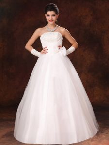 Discount Strapless A-Line Garden Wedding Gowns in Organza with Bowknot