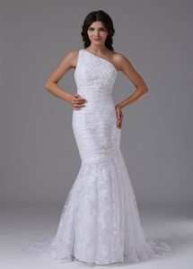 Gorgeous Mermaid One Shoulder Lace Wedding Dress Best Seller Nowadays