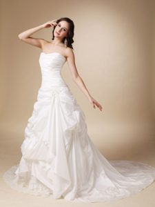 Modest A-line Strapless Wedding Dress in with Appliques and Pick-ups