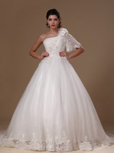 Amazing Ball Gown One Shoulder Tulle Wedding Dress with Appliques on Sale