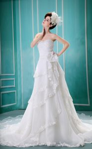 Fitted Lace Sweetheart Cathedral Train Empire Organza Bridal Dresses with Lace