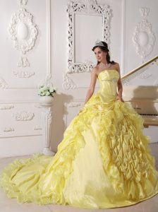 2013 Yellow Strapless Beaded Quinceanera Dresses with Chapel Train