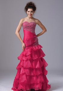 Sweetheart Beaded Red Prom Celebrity Dresses in Organza with Ruffled Layers