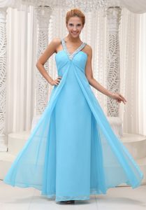 Beauty Chiffon V-neck Ruched Prom Evening Dress with Beadings in Aqua Blue