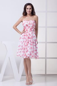 Lovely Ruched Knee-length Strapless Chiffon Prom Dresses with Printing in 2013