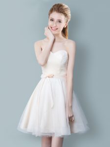 Latest Knee Length Zipper Bridesmaid Gown Champagne for Prom and Party and Wedding Party with Ruching and Bowknot