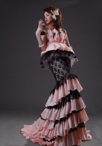 Elegant Mermaid Light Pink and Black Celebrity Party Dress with Brush Train