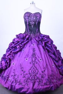 Luxuriously Sweetheart Purple Quinceanera Formal Dress with Pick Ups