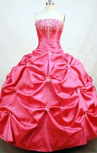 Popular Ball Gown Strapless Red Beaded Quinceanera Dress for Less