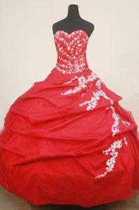 Recommended Sweetheart Long Quinceanera Dresses with White Appliques