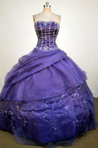 Memorable Strapless Quinceaneras Dresses in Purple with Beading and Appliques