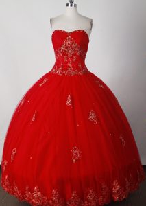 High Quality Ball Gown Strapless Dresses for a Quinceanera to Long in Red