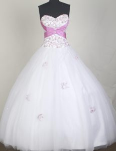 Popular Sweetheart White Dress for Quinceanera with Beading for Custom Made
