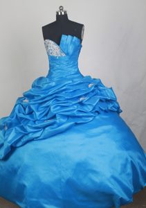 Exquisite Blue Sweet Sixteen Quinceanera Dresses for Girls with Pick-ups