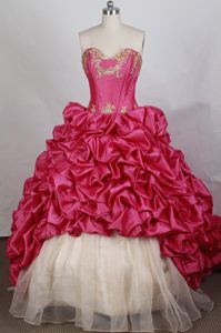 Pretty Sweetheart Dresses for a Quinceanera with Sweep Train and Pick-ups