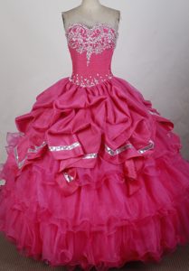 Sweetheart Tulle Sweet 16 Dresses with Beading and Appliques in Hot Pink
