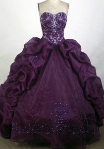 Unique Dark Purple Sweetheart Sweet 16 Dress with Beading and Appliques