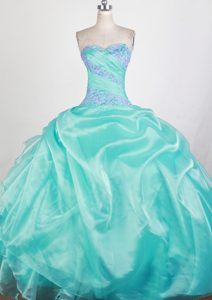 Apple Green Quinceaneras Gowns in and Organza with Sweetheart