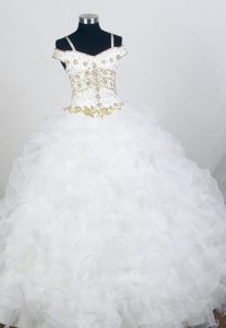 Appliqued and Beaded White Quinceaneras Gowns in and Organza